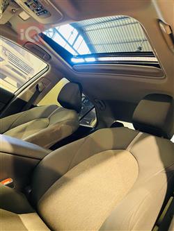 تۆیۆتا کامری